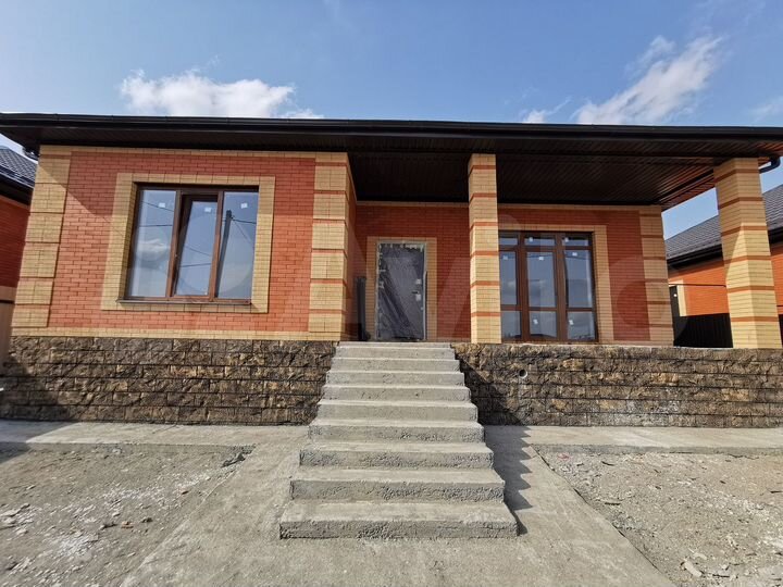 Дом 151,3 м² на участке 3,8 сот.