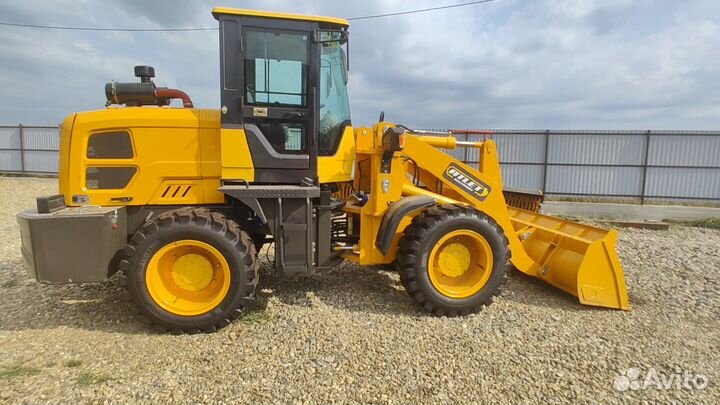 Фронтальный погрузчик XCMG LW300F, 2023