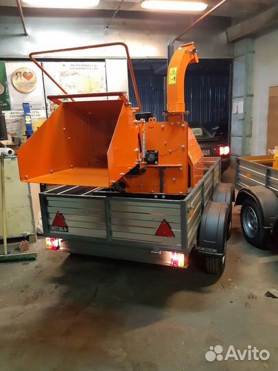 Измельчитель веток / древесины / щепорез лизинг