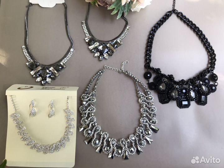 Колье ожерелье бижутерия новая