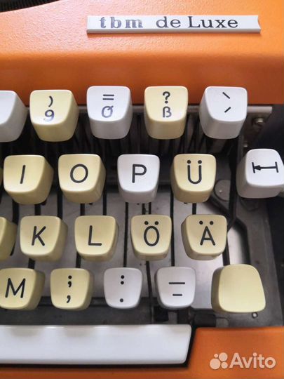 Печатная пишущая машинка