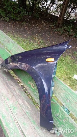 Крыло от гранты 2012г