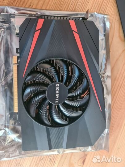 Видеокарта Gigabyte GTX 1060 3gb