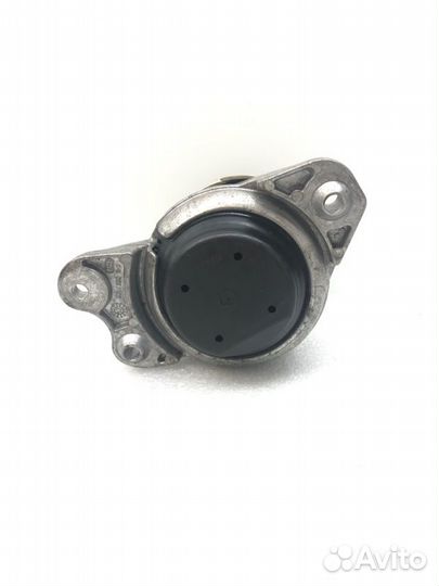 Опора двигателя левая Mercedes-Benz Glc Coupe C253