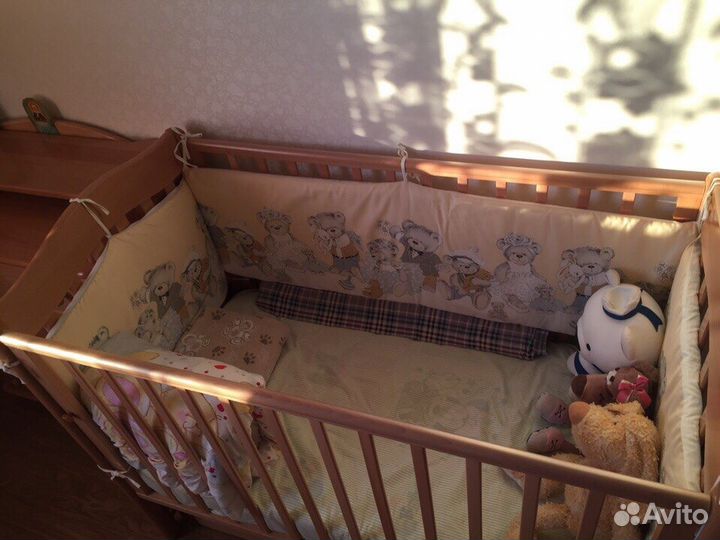 Кроватка детская, матрас, бортики