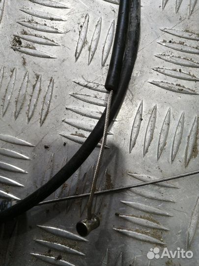 Трос открывания капота Mercedes Benz ML W163