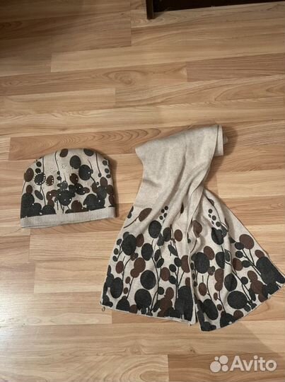 Комплект Шапка и шарф женский