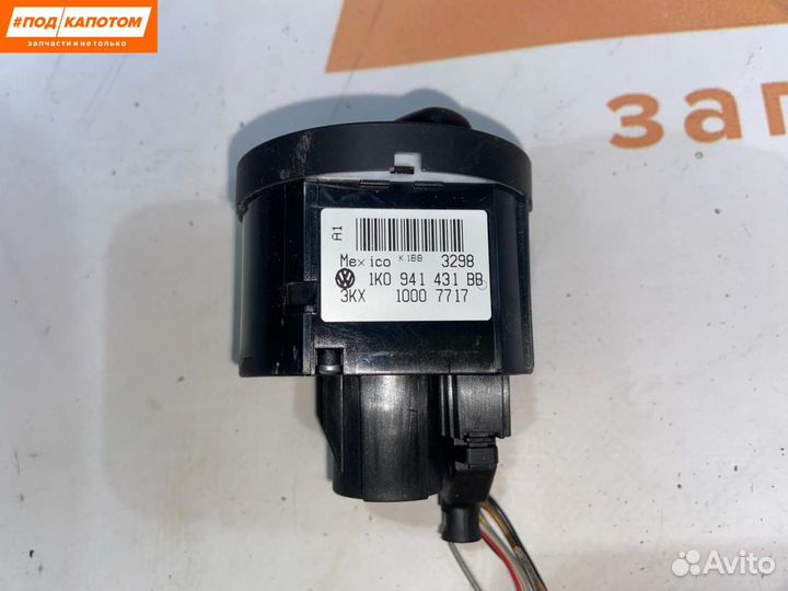 Блок управления светом Volkswagen Golf 5 2009