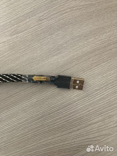 Кабель USB