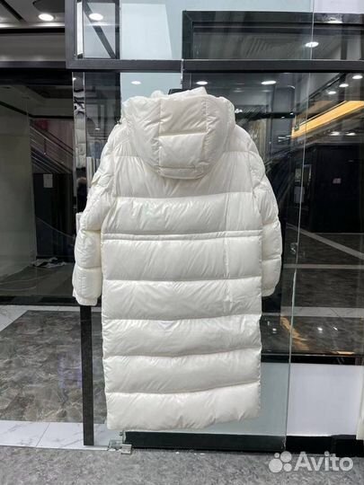 Пуховик Moncler Cavettaz Hooded, суперсезонный