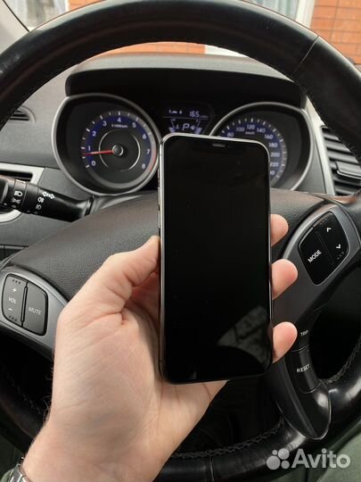 iPhone 11про