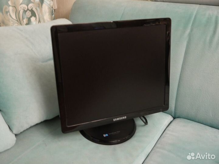 Монитор Samsung Syncmaster 1280x1024 75 Гц