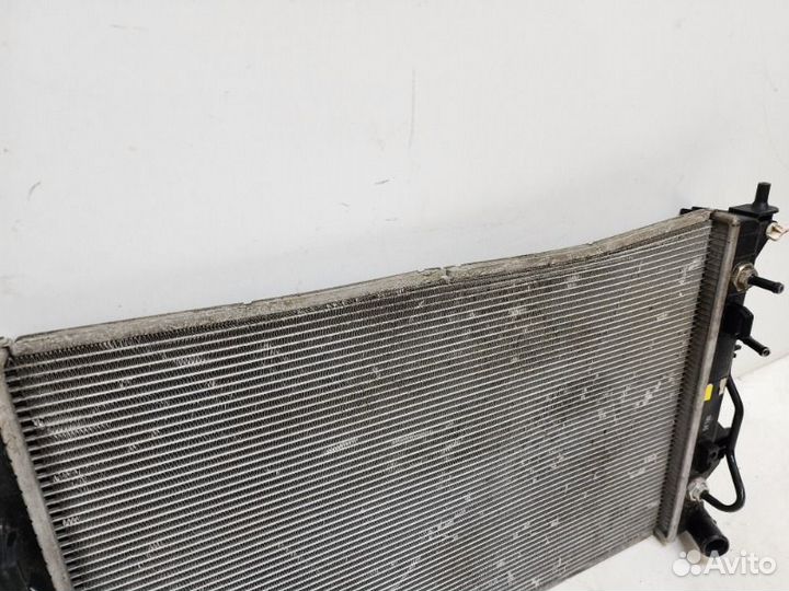 Радиатор охлаждения Kia Cerato 4 2018