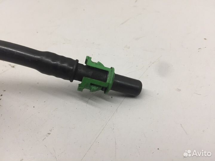 Трубка топливная бака (Jaguar XF)