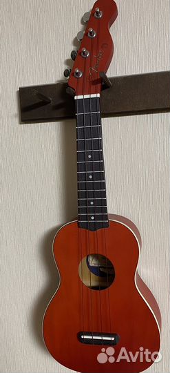 Укулеле Fender venice cherry