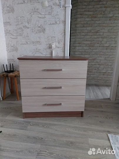 Компактный комод