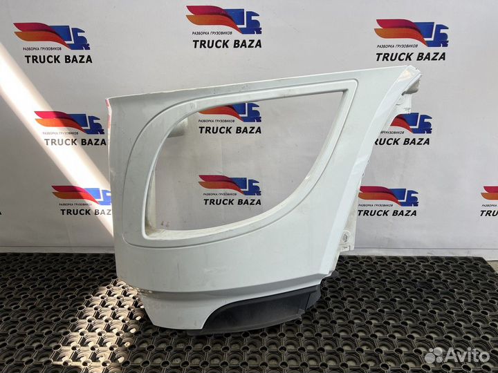 1798455 Облицовка фары левой Daf XF106