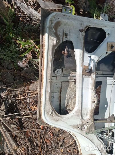 Двери на ваз 2107задние