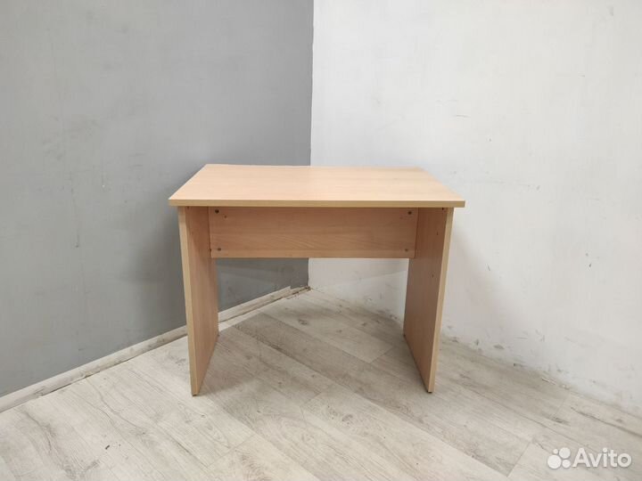 Стол письменный б/у 03066