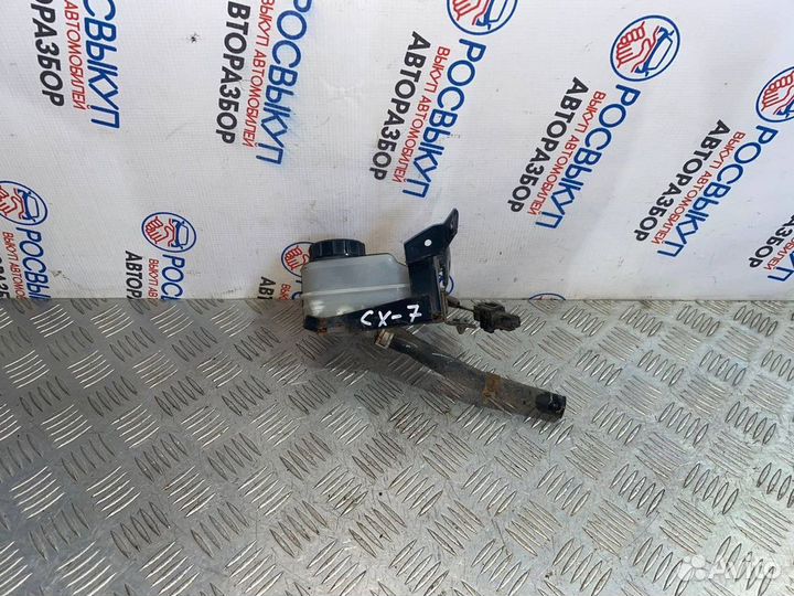 Бачок главного тормозного цилиндра Mazda CX-7