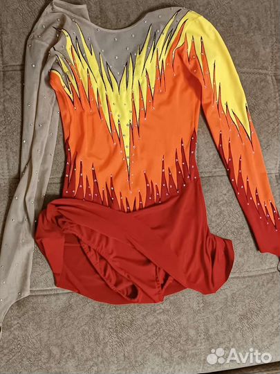 Купальник для художественной гимнастики 162