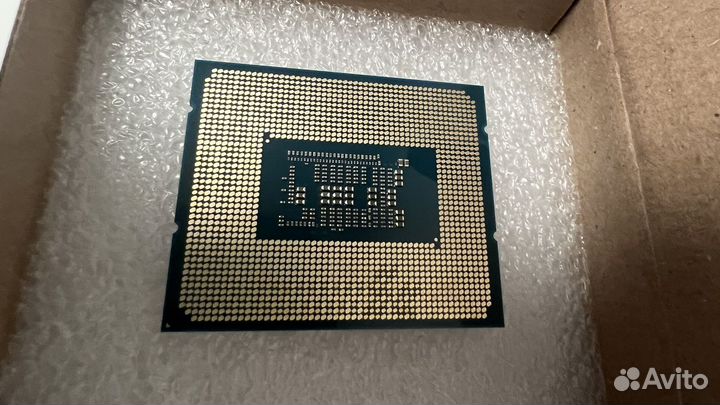 Процессор Intel i5 12400f новый