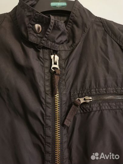 Ветровка Benetton