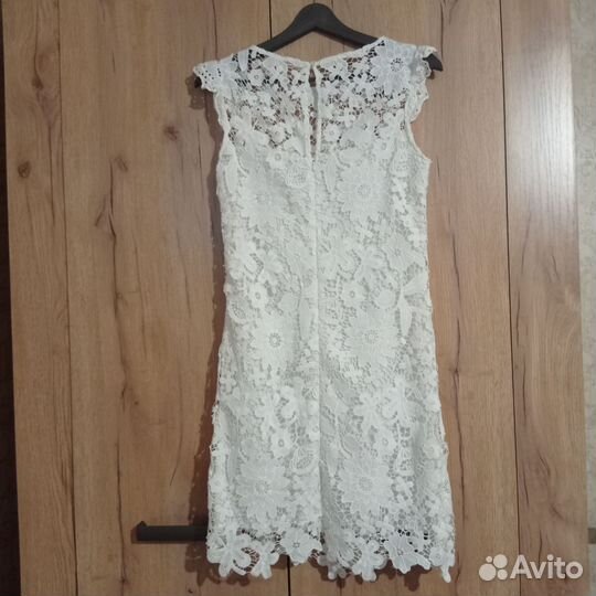 Платье белое женское