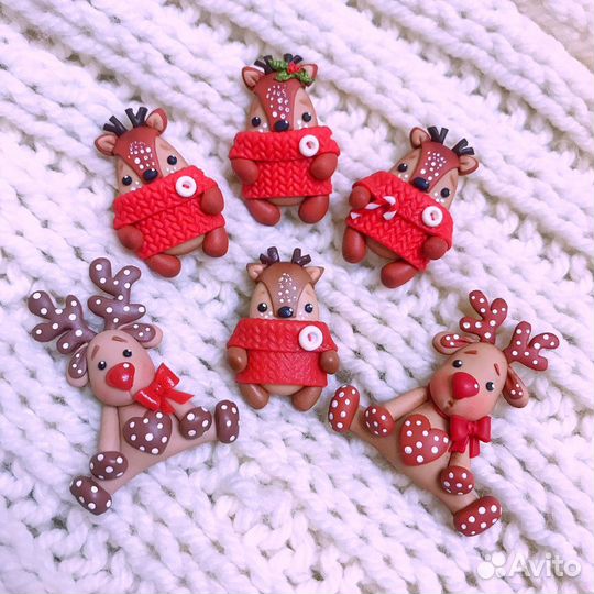 Кукла на кружке лол брошь единорог