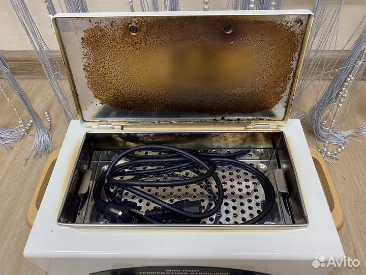 Сухожаровый шкаф