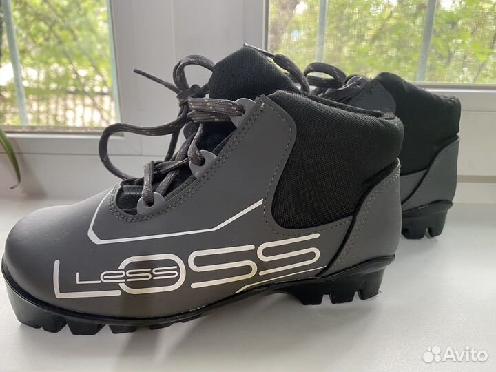 Лыжные ботинки 34 размер