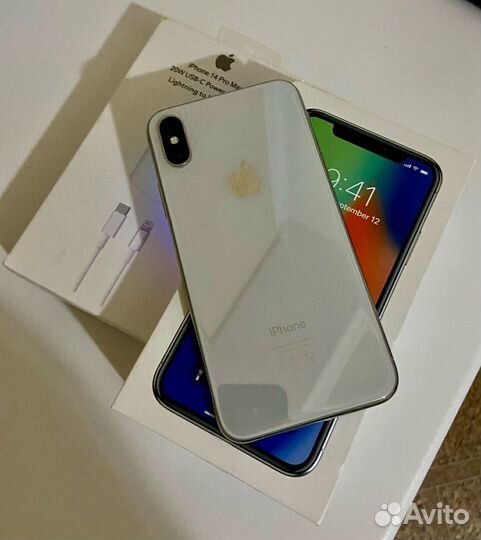 iPhone X, 64 ГБ