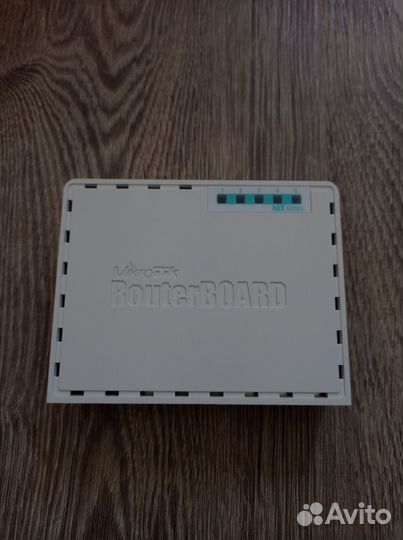 Mikrotik HEX POE literb750UPr2