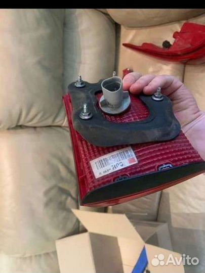 Киа спортейдж 4, заданяя правая фара стоп сигналов