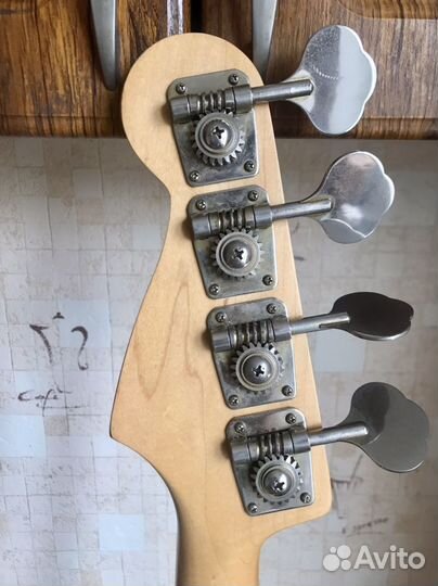 Бас гитара Япония Fender jazz bass squier