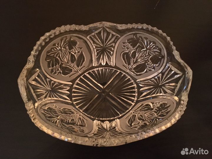 Хрустальные конфетницы