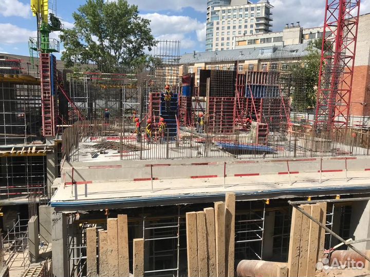 Плотник бетонщик