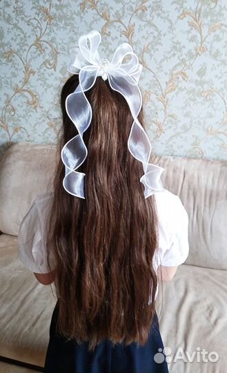 Белый бант на праздник