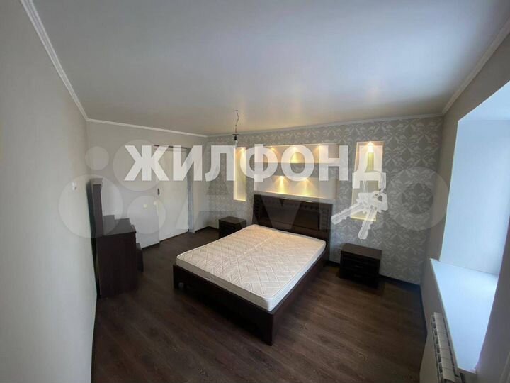 4-к. квартира, 89 м², 2/5 эт.