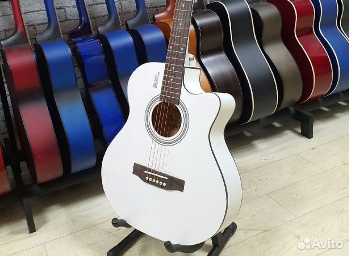 Гитара Elitaro