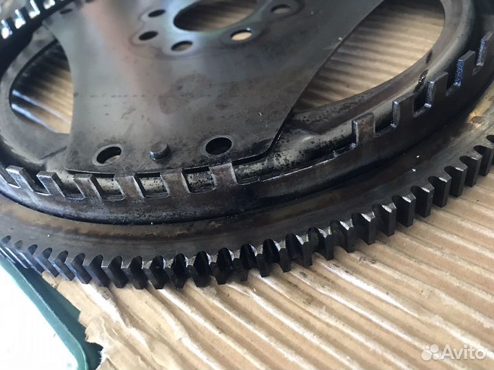 Маховик Mercedes OM646 A6110320147