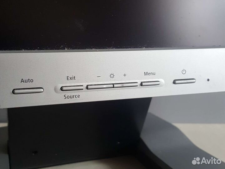 Монитор Samsung 17 рзрешение 1280x1024 75гр