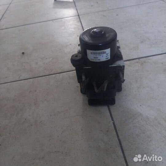 Блок абс форд фокус 1 2004г 2.0л