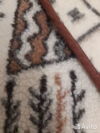 Одеяло из верблюжьей шерсти