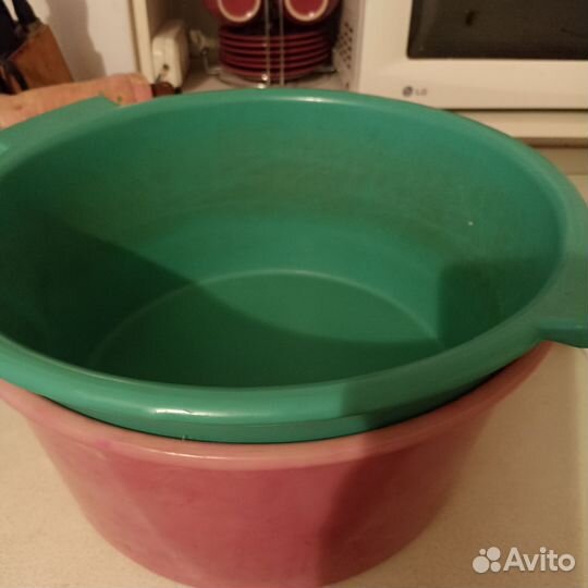 Тазик пластиковый