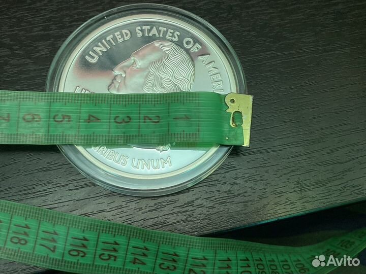 Медаль настольная В честь серии из 50 квотеров. сш