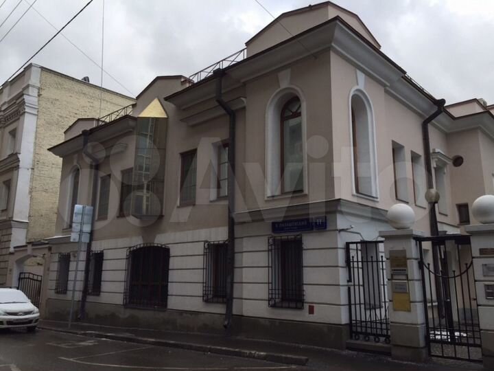 Сдам торговое помещение, 247 м²