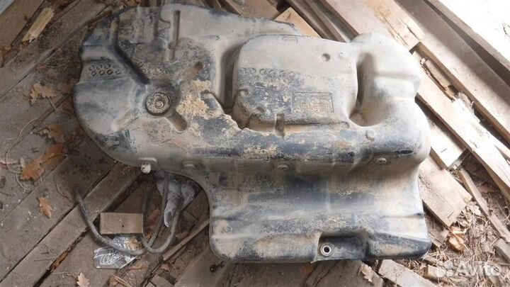 Бак топливный Lexus RX 300/330/350/400h (XU30) 20