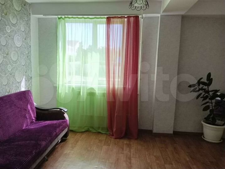 2-к. квартира, 40 м², 2/3 эт.