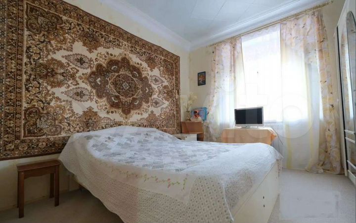4-к. квартира, 62 м², 1/2 эт.